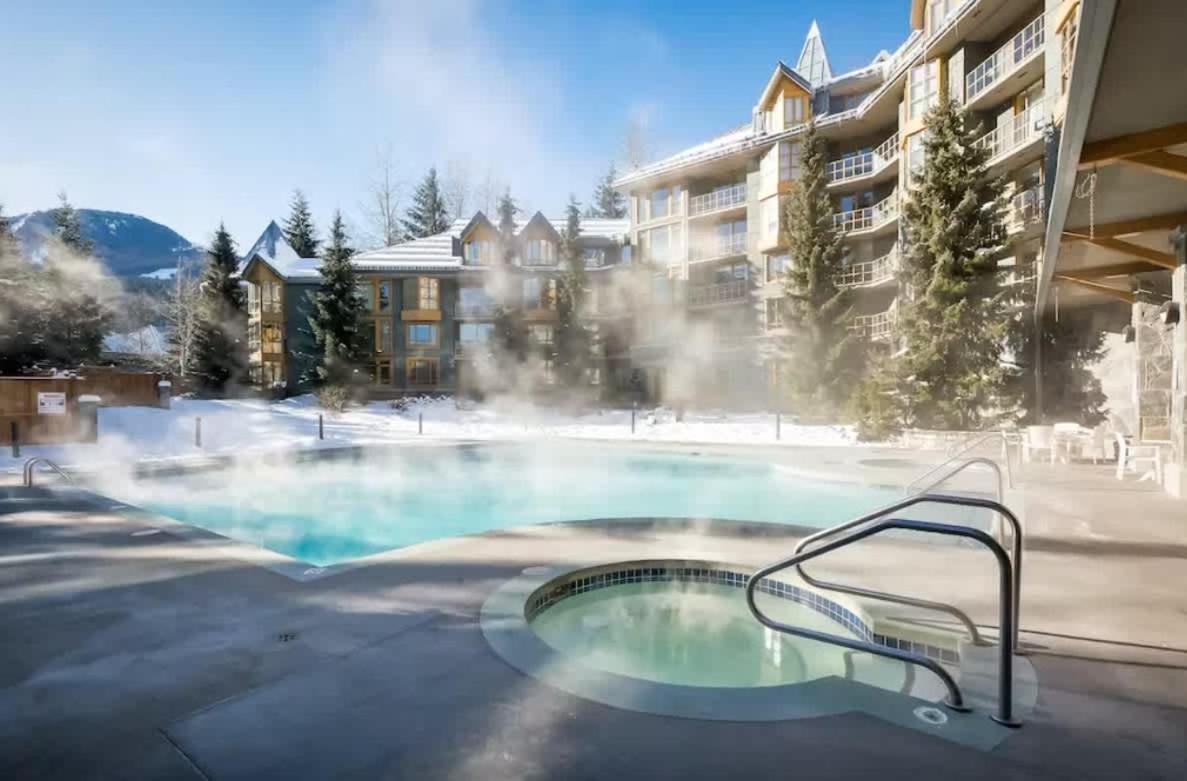 Renovated 1Bed-1Bath In Village With Pool, Hot Tub, And Sauna Whistler Eksteriør billede